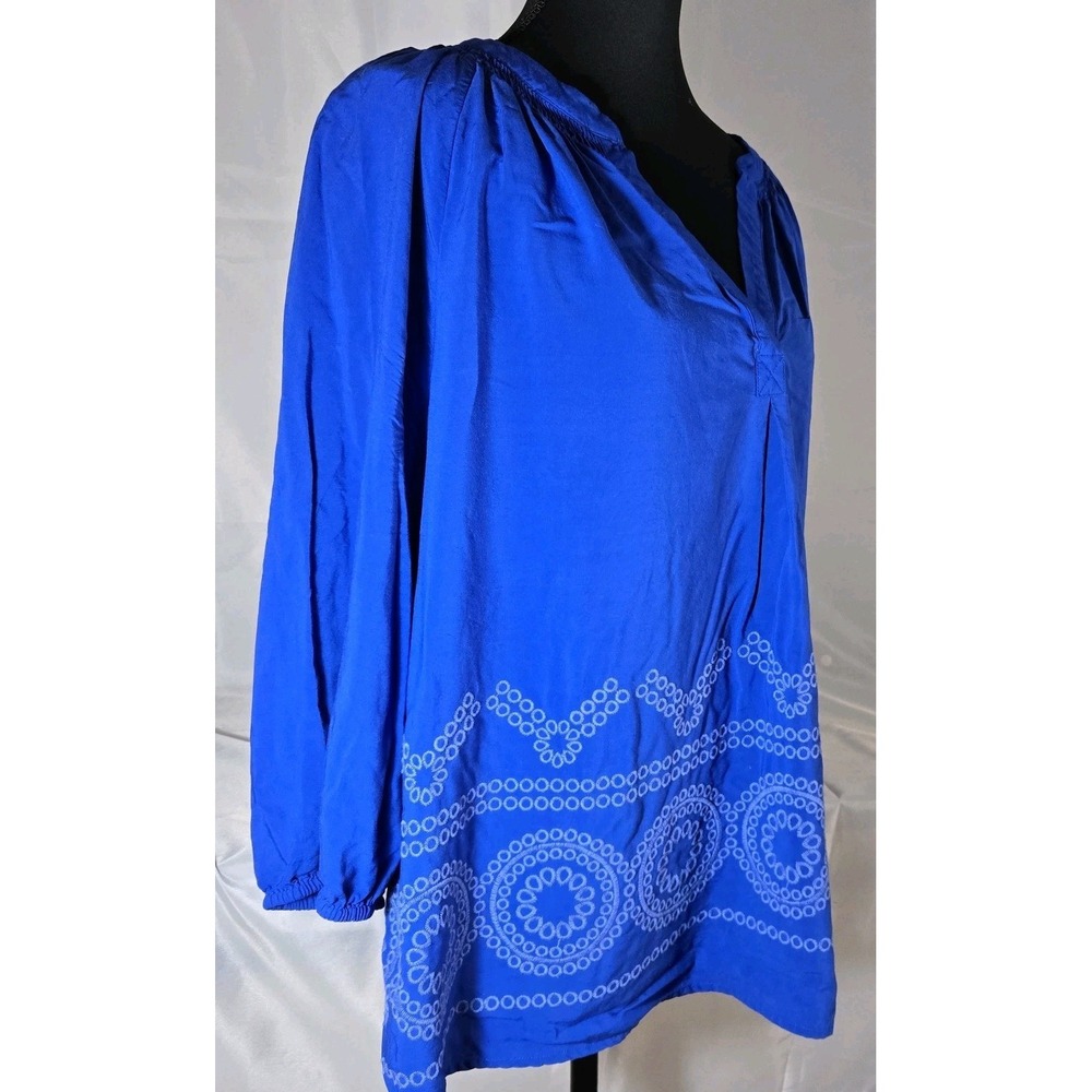 Crown & Ivy 2XL Royal Blue Embroidered Peasant V Neck Blouse 3/4 Sleeve